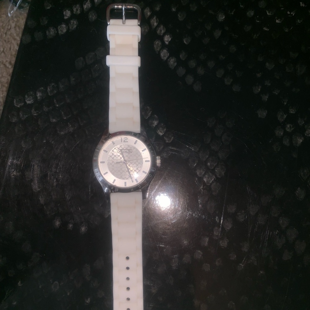 Women’s coach watch